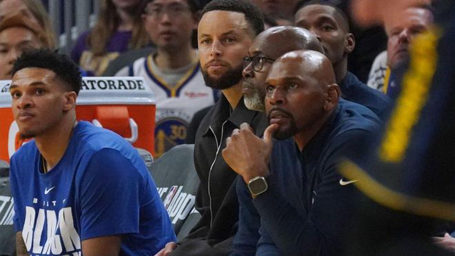 壞消息，勇士隊庫裡談傷情進展：傷情有點奇怪，恢復情況難以預料