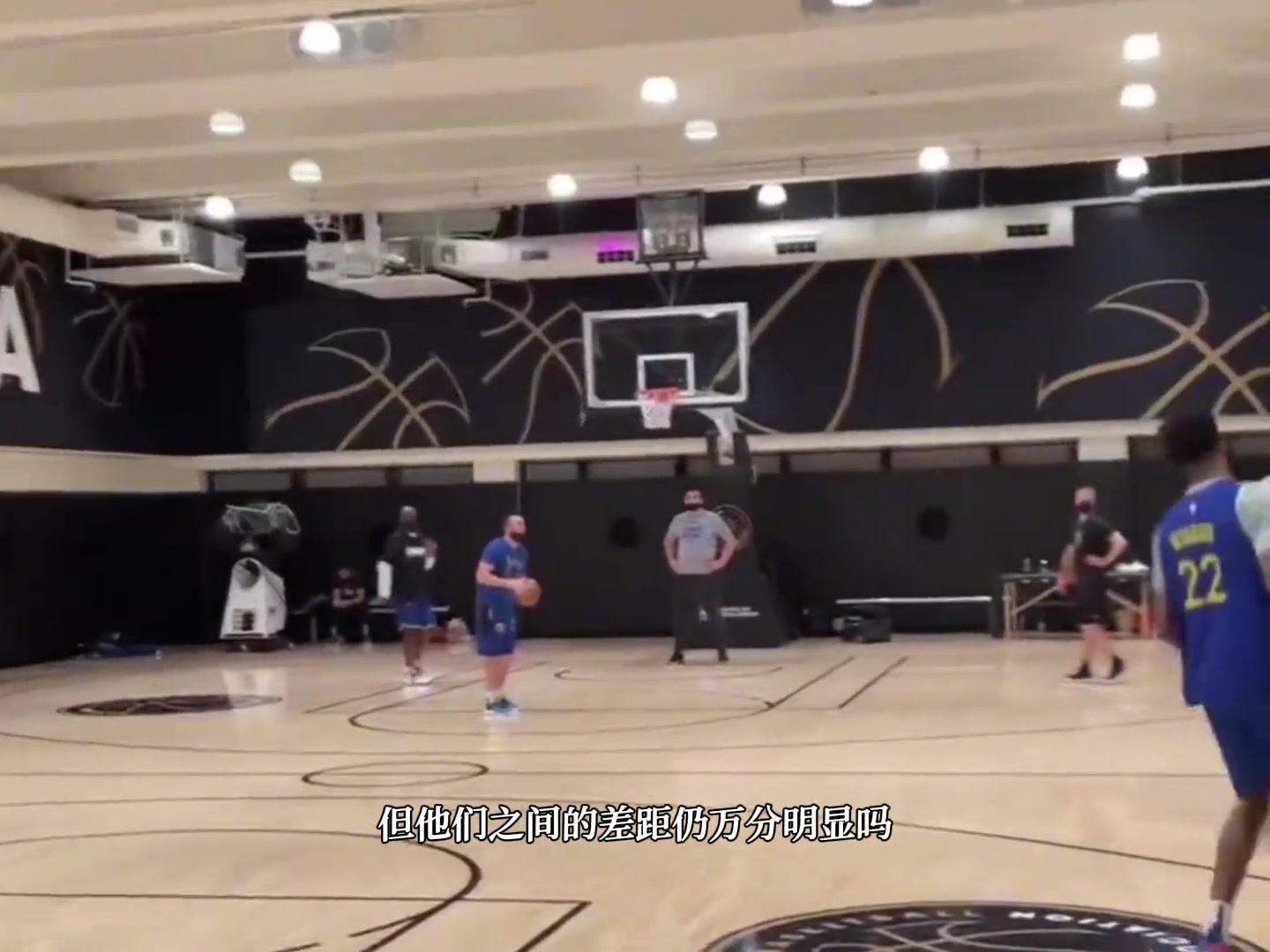 即使是NBA球员但他们之间差距仍万分明显吗