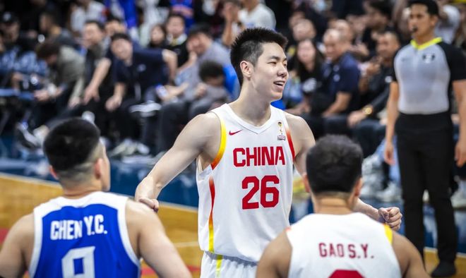 朱俊龍傷情更新！沒有大礙，2戰轟25分13板4助，已成男籃最強鋒線